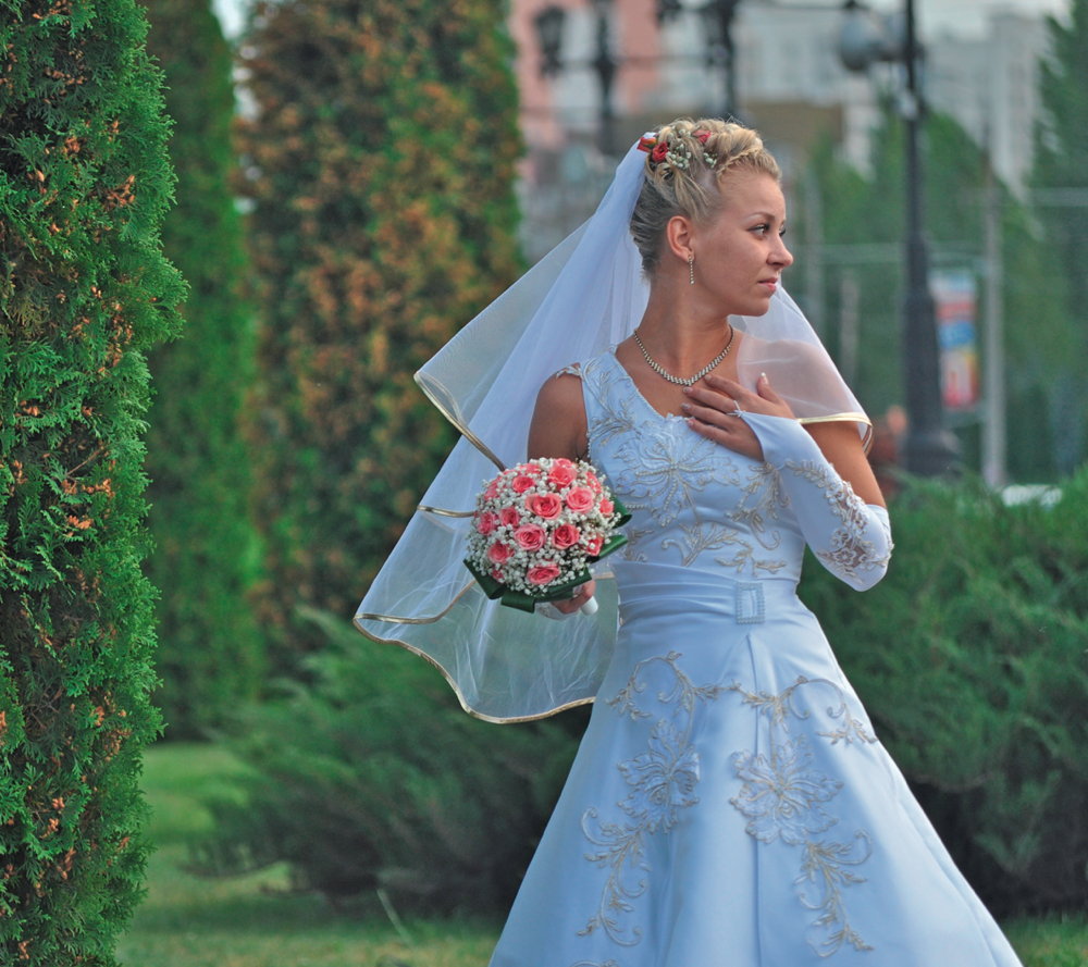Braut im Brautkleid in Russland